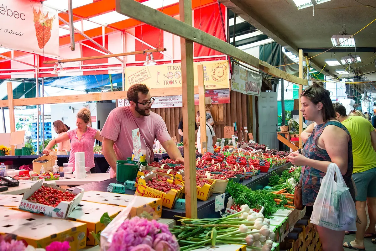 Beginner's Guide to Suffolk Farmers' Markets: What to Expect and How to Shop